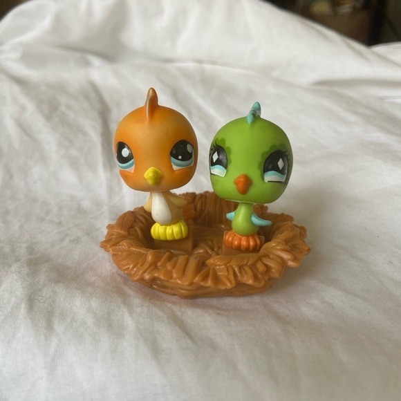 LITTLEST PETSHOP #976 BIRD PINSON and LPS #472 Parakeet with bird nest - Picture 2 of 14